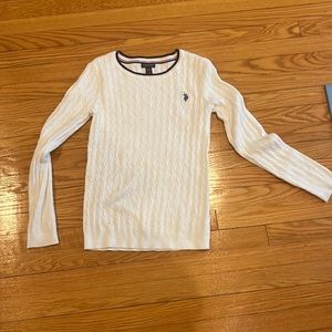 Ralph Lauren women’s size small white knit sweater, brand new condition.
